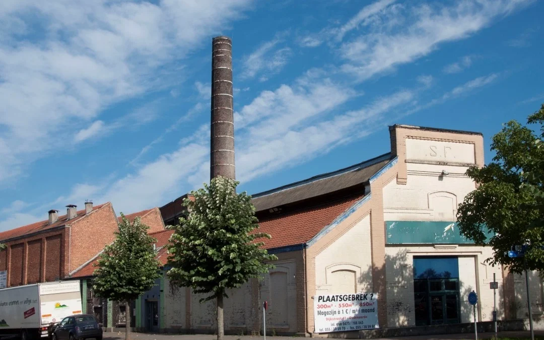 Het voormalige ververijgebouw van de fabriekssite Saffre-Frères in Oudenaarde